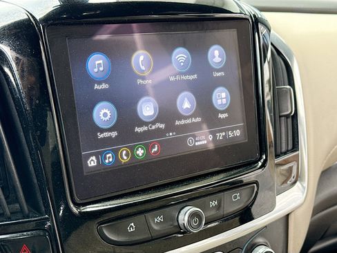 Used 2023 Chevrolet Traverse LT w/ LPO, Cargo Package AWD/4WD image 10