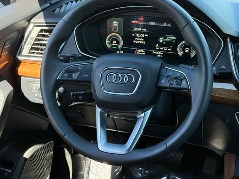 Used 2023 Audi Q5 e Prestige w/ Prestige Package AWD/4WD image 22