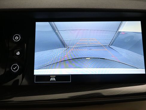 Used 2021 Buick Envision Preferred FWD image 16