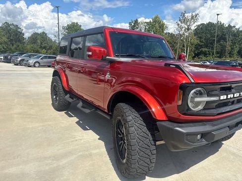 Used 2023 Ford Bronco Outer Banks AWD/4WD image 7
