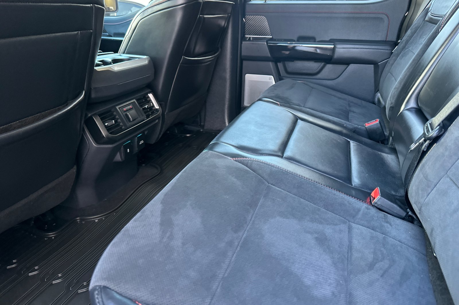 Used 2023 Ford F150 Raptor w/ Equipment Group 802A Raptor R AWD/4WD image 14