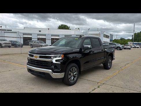New 2026 Chevrolet Silverado 1500 LT AWD/4WD image 2