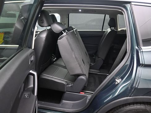 Used 2019 Volkswagen Tiguan SEL image 35