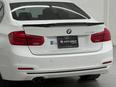 Used 2017 BMW 330i Sedan RWD image 40