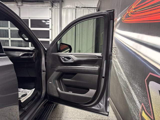 Used 2021 GMC Yukon AT4 w/ Technology Package AWD/4WD image 31