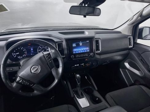Used 2024 Nissan Frontier SV w/ SV Convenience Package RWD image 23