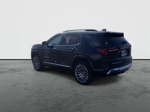 Used 2026 GMC Terrain Denali w/ LPO, Floor Liner Package image 6