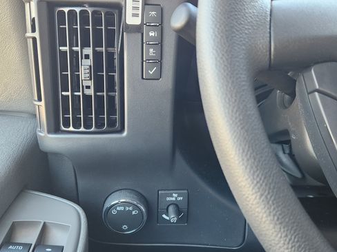 New 2025 Chevrolet Express 4500 w/ Power Convenience Package image 23