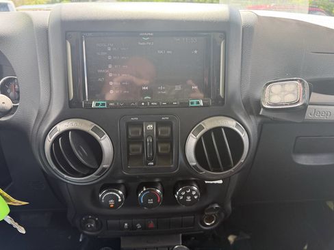 Used 2016 Jeep Wrangler Unlimited Sport w/ Quick Order Package 24S image 22