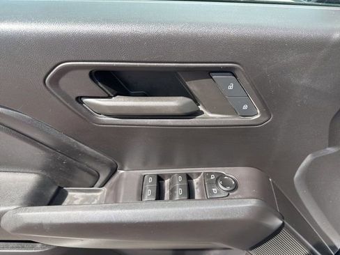 Used 2023 Chevrolet Colorado W/T RWD image 15