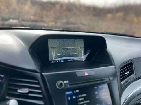 Used 2019 Acura ILX Sedan w/Premium Pkg image 29