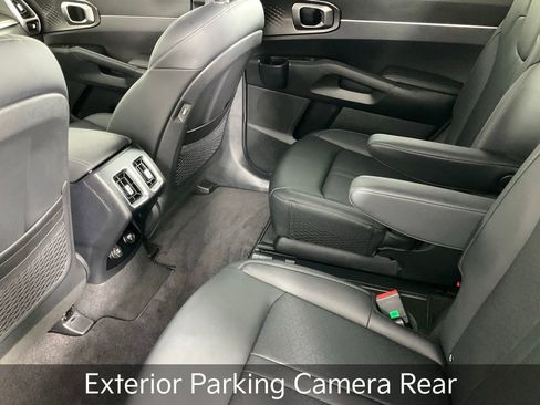 Certified 2023 Kia Sorento EX image 16