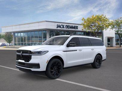 New 2025 Lincoln Navigator L Reserve w/ Jet Appearance Package