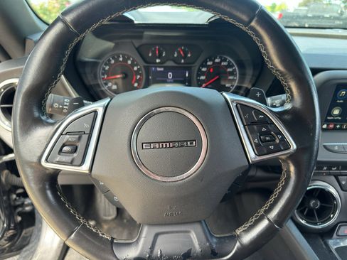 Used 2019 Chevrolet Camaro LT RWD image 15