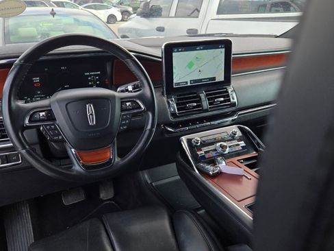 Used 2020 Lincoln Navigator Reserve w/ Equipment Group 208A Reserve AWD/4WD image 8