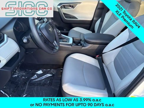 Used 2021 Toyota RAV4 XLE Premium AWD/4WD image 15