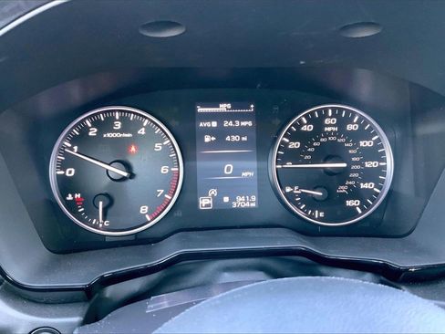 Certified 2025 Subaru Outback Premium image 13