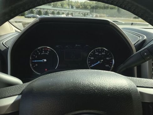 Used 2017 Ford F250 Lariat w/ FX4 Off-Road Package image 10