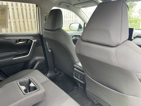 Used 2024 Toyota RAV4 XLE image 36