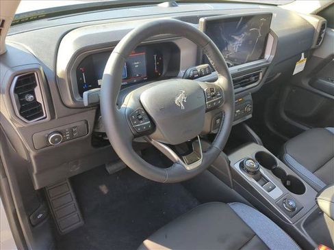 New 2026 Ford Bronco Sport Outer Banks w/ Outer Banks Tech Package+ AWD/4WD image 3