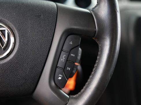 Used 2010 Buick Enclave CXL w/ Trailering Provision Package image 29