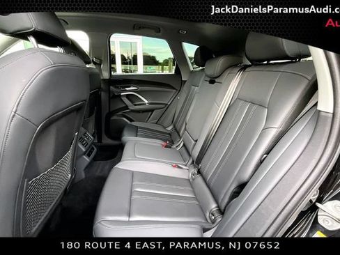 Used 2025 Audi Q5 Premium w/ Convenience Package AWD/4WD image 18