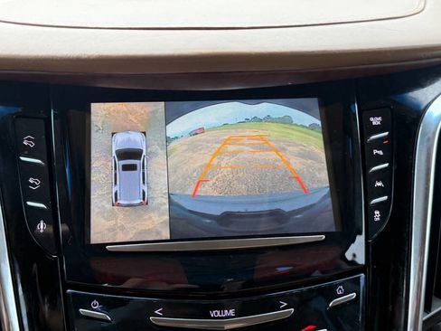 Used 2016 Cadillac Escalade Platinum AWD/4WD image 23