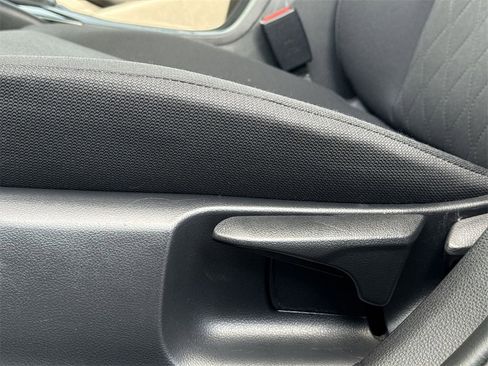 Used 2024 Toyota Corolla LE image 14