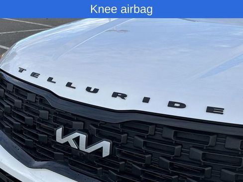 Certified 2022 Kia Telluride SX w/ Nightfall Edition Package image 31