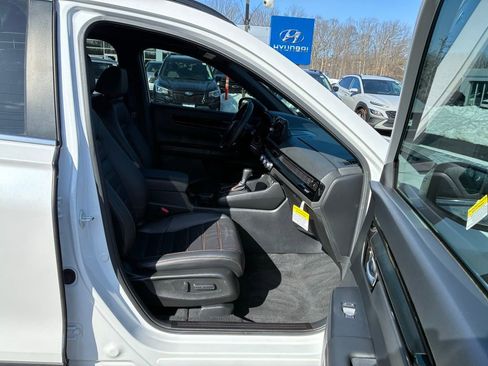 Used 2023 Honda CR-V Sport Touring image 17