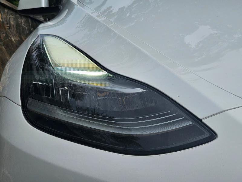 Used 2021 Tesla Model Y Long Range AWD/4WD image 26