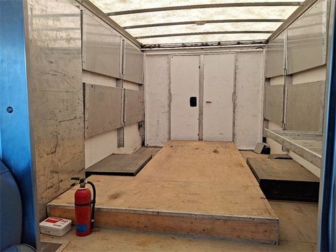 Used 2022 Ford E-350 and Econoline 350 Super Duty w/ Power Windows & Locks Group image 9