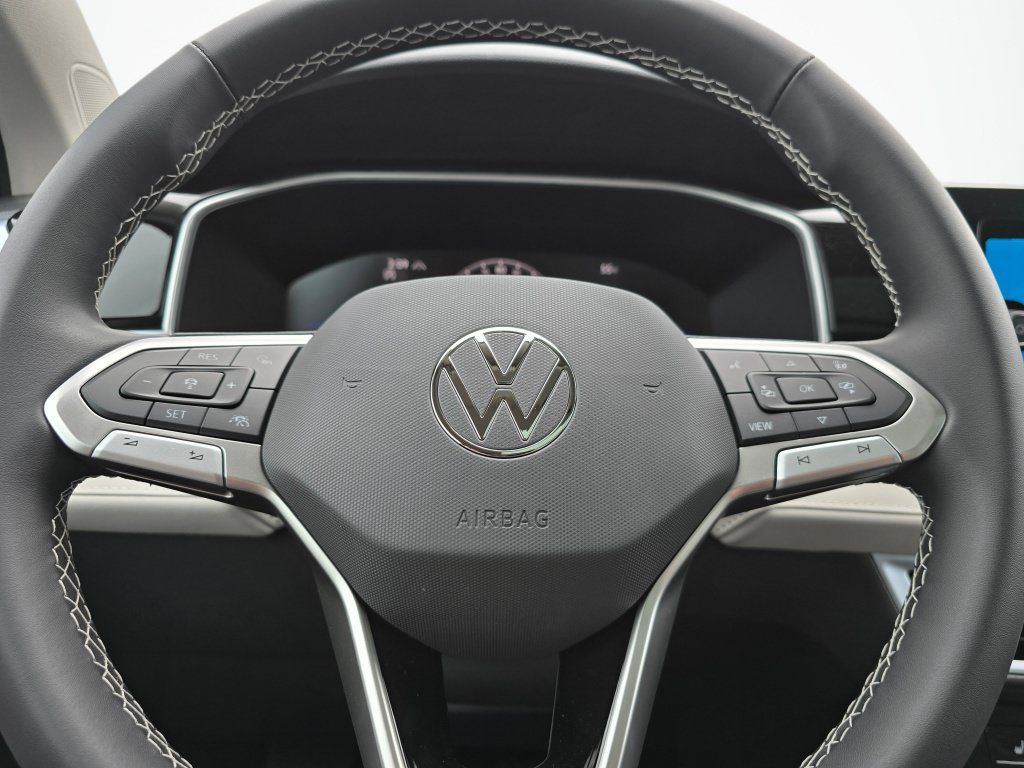New 2026 Volkswagen Taos SE AWD/4WD image 25