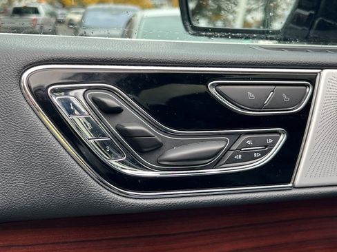 Certified 2023 Lincoln Navigator Reserve image 29