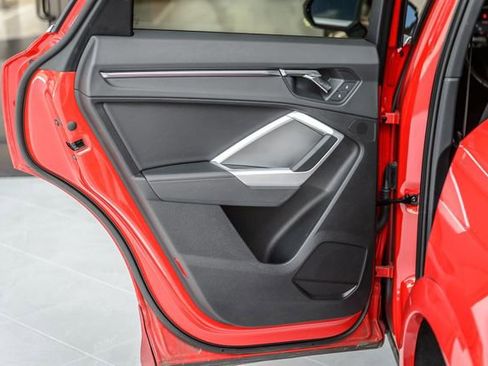 Used 2021 Audi Q3 2.0T Premium Plus w/ Premium Plus Package image 43