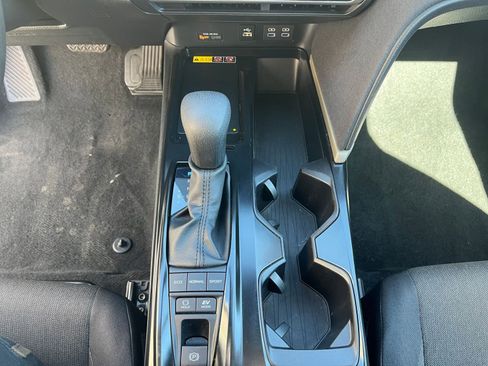 Used 2025 Toyota Camry LE image 40