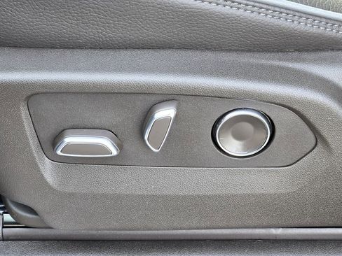 New 2026 GMC Sierra 1500 Denali w/ Denali Reserve Package image 16