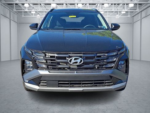 Certified 2025 Hyundai Tucson SEL AWD/4WD image 2