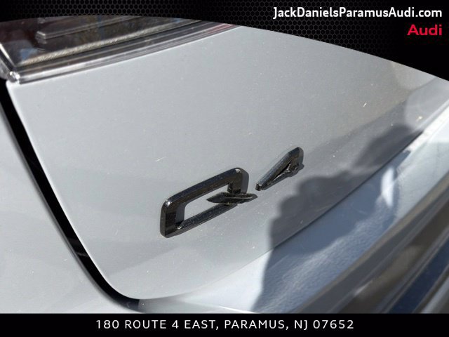 Used 2023 Audi Q4 e-tron Premium Plus AWD/4WD image 16