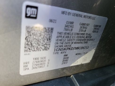 Used 2021 Chevrolet Tahoe Z71 w/ Rear Media and Nav Package image 26