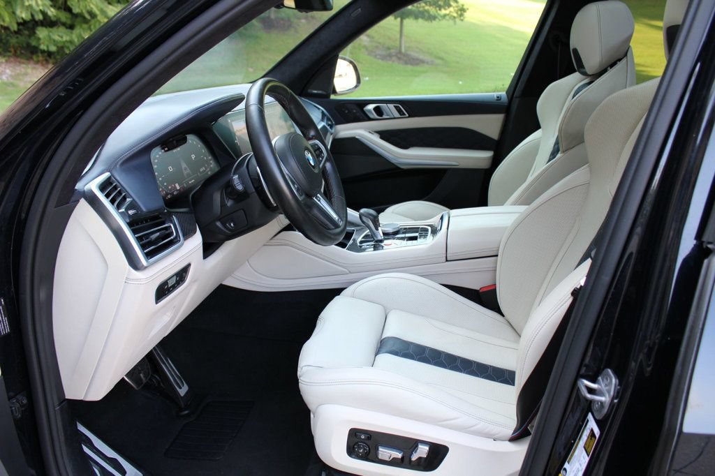 Used 2021 BMW X5 M w/ Competition Package AWD/4WD image 17