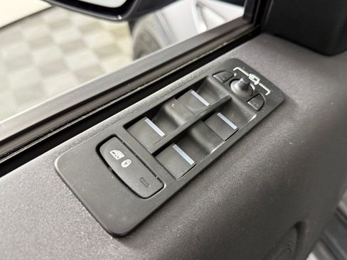 Used 2022 Land Rover Discovery Sport S image 21