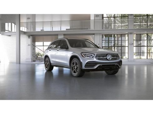 Certified 2022 Mercedes-Benz GLC 300 4MATIC image 11