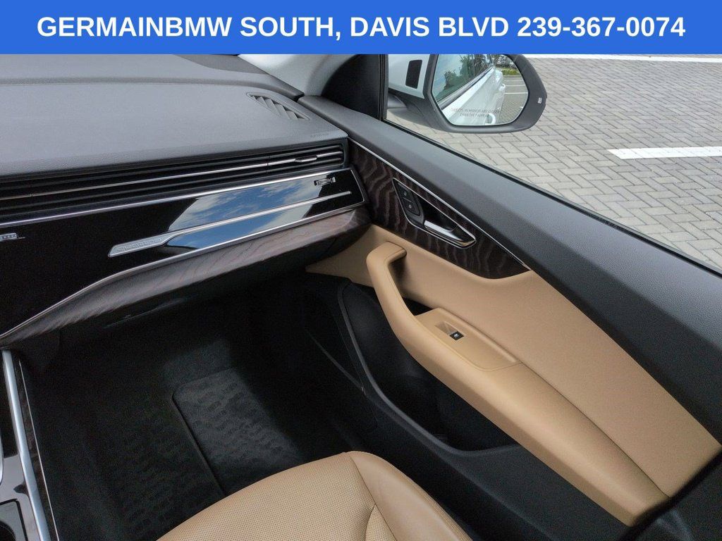 Used 2020 Audi Q8 Premium Plus w/ Premium Plus Package AWD/4WD image 19