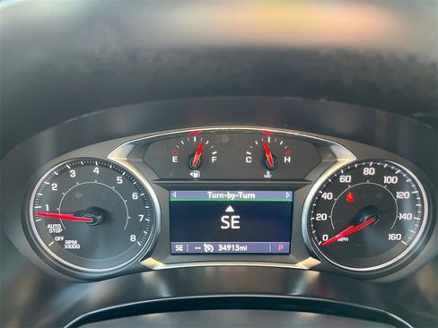 Used 2024 GMC Terrain SLT image 22