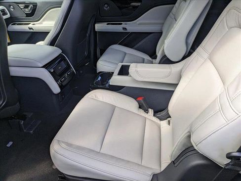 New 2025 Lincoln Aviator Reserve w/ Illumination Package image 14