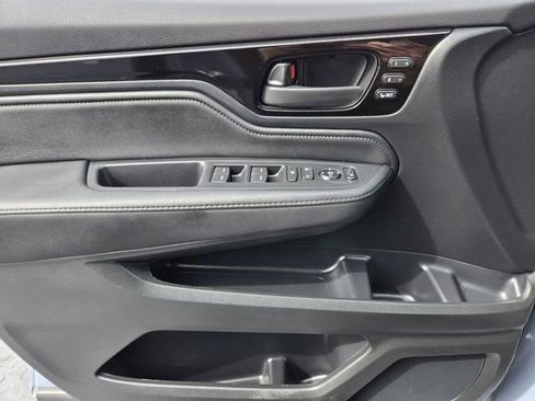 Used 2025 Honda Odyssey Touring image 33