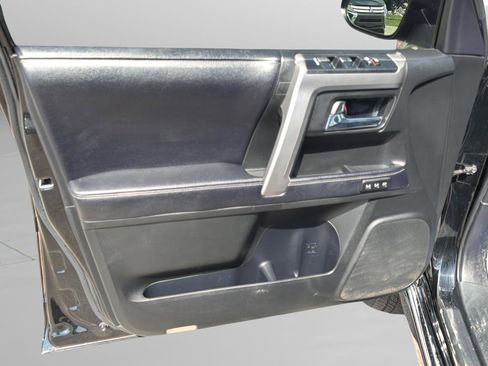 Used 2019 Toyota 4Runner Limited AWD/4WD image 17