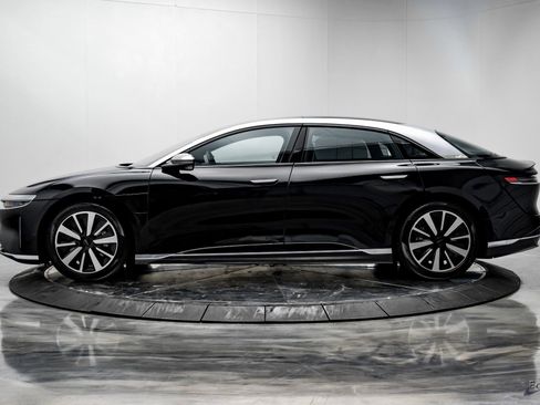 Used 2022 Lucid Air Dream Edition image 5