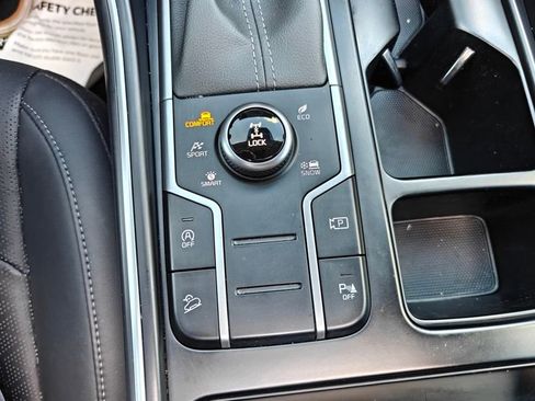 Used 2023 Kia Sorento S w/ Panoramic Sunroof Package image 38